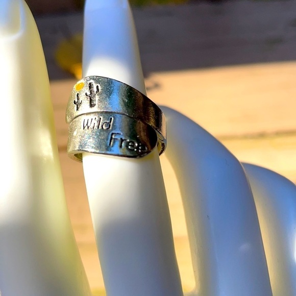 Wild Free Cactus Silver Ring - Picture 6 of 11